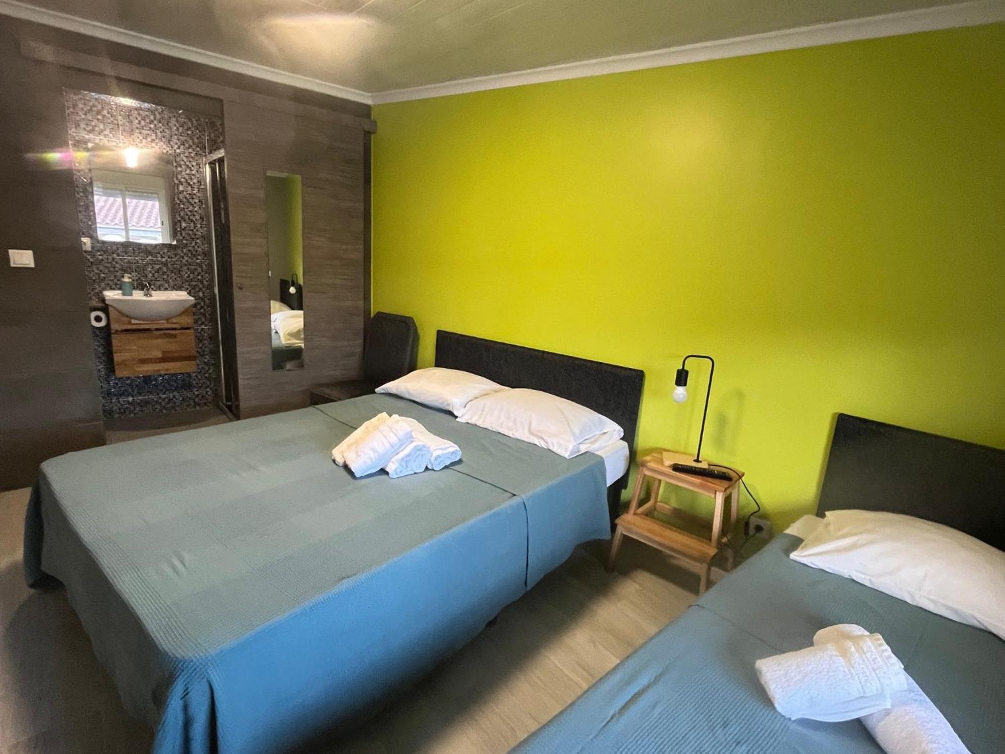 Sun House - Near Sintra - Kitchen - Pool Apartment Bagian luar foto